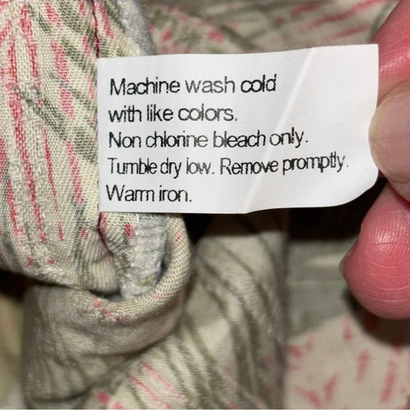 Cooke Street Honolulu Men's Short Sleeve Button Up Hawaiian Shirt Size Medium - Picture 11 of 11